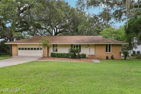 2020 HIGHLAND Drive, Fernandina Beach, FL 32034