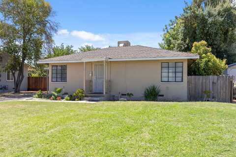 817 Shields Avenue W, Fresno, CA 93705