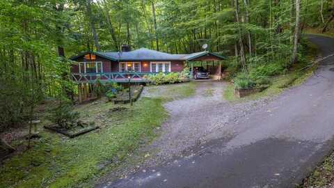 375 Rabbit Track Trail, Franklin, NC 28734