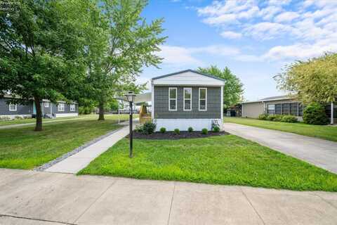 12 E Bass Circle, Marblehead, OH 43440