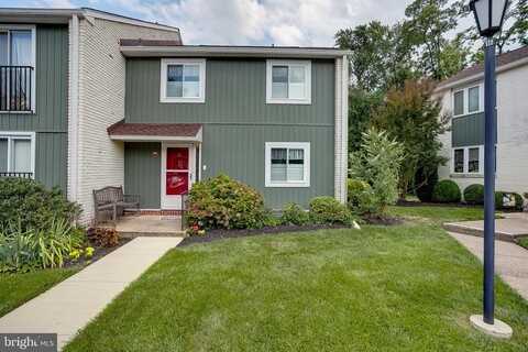 10 E CLOSE DRIVE, MOORESTOWN, NJ 08057