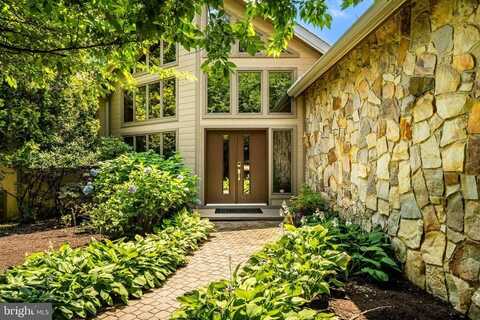 7 BITTERSWEET DRIVE, WEST CHESTER, PA 19382