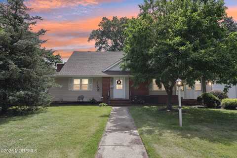 10 Orchard Street, Toms River, NJ 08753