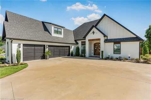 8900 Luxe MNR, Fort Smith, AR 72916