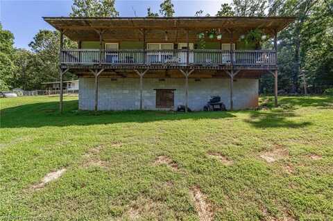 926 Barton Hill LN, Mountainburg, AR 72946