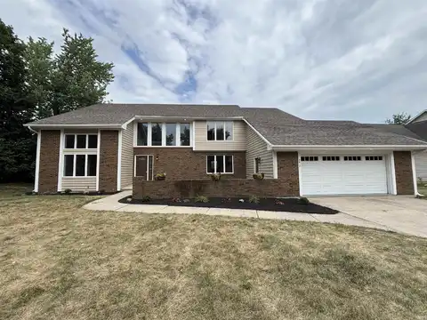 2617 Covington Woods Boulevard, Fort Wayne, IN 46804