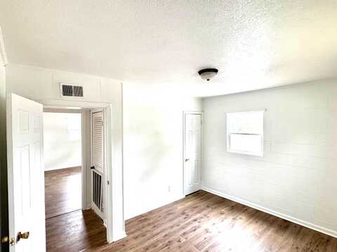 532 NW Hampton Ave Nw Avenue, Aiken, SC 29801