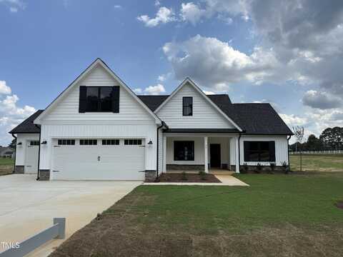 26 Royal Avenue, Selma, NC 27576
