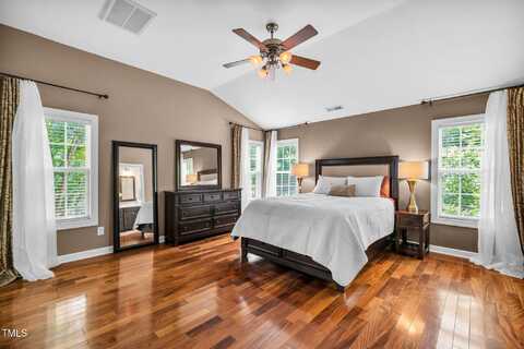 2921 Imperial Oaks Drive, Raleigh, NC 27614