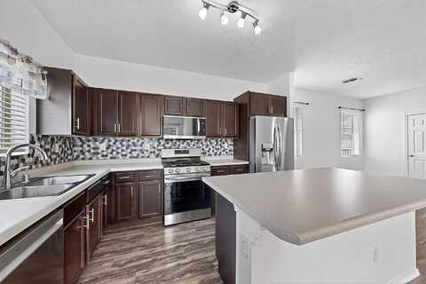 6300 GANNETT Drive NE, Rio Rancho, NM 87144