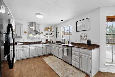 4820 SUMMERSVILLE Drive NW, Albuquerque, NM 87120