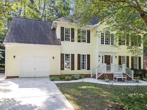 1032 Vestavia Woods Drive, Raleigh, NC 27615