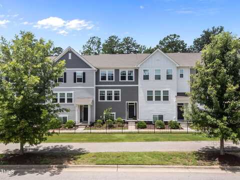 527 Traditions Grande Boulevard, Wake Forest, NC 27587