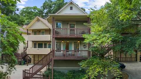1071 Davis Circle NW, Atlanta, GA 30318