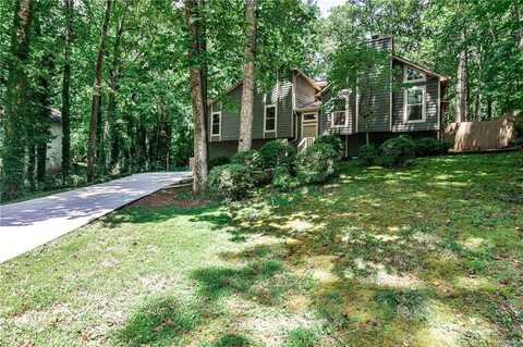 5009 Henson Drive SW, Mableton, GA 30126