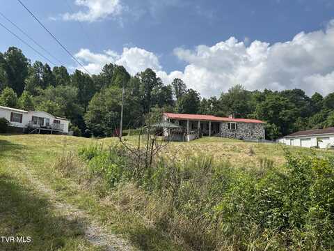 195 Estep Drive, Keokee, VA 24265