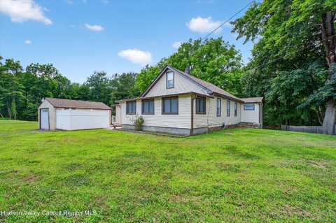 283 Hawleys Corners Road, Highland, NY 12528