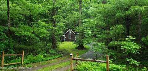 685 Upper Cherrytown Road, Kerhonkson, NY 12446