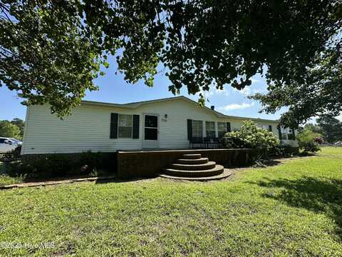 7118 Green Forest Road, Lucama, NC 27851