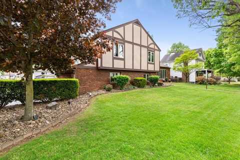 810 Tomlinson, Glen Dale, WV 26038
