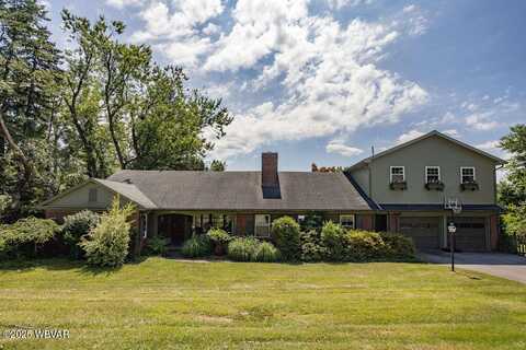 931 HOLLYWOOD CIRCLE, Williamsport, PA 17701