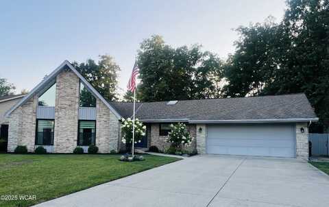 733 Queensbury Drive, Lima, OH 45804