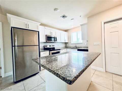 1625 SW 1st Avenue unit: 201, Cape Coral, FL 33991