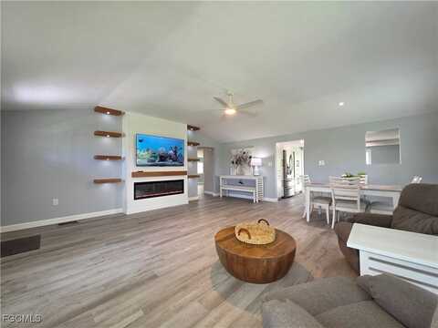 18387 Pioneer Road, Fort Myers, FL 33908