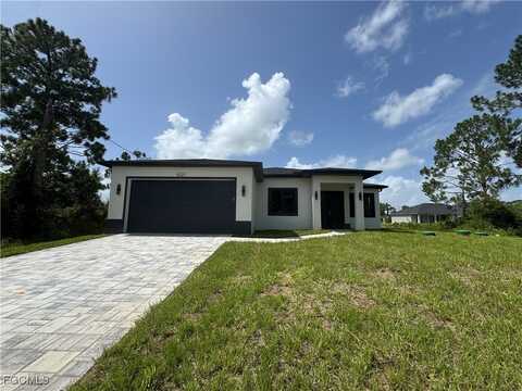 5227 4th Street W, Lehigh Acres, FL 33971