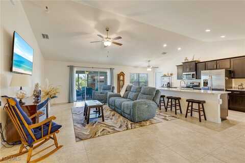 614 SW 31st Terrace, Cape Coral, FL 33914
