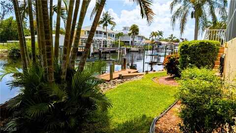 5471 Harborage Drive, Fort Myers, FL 33908