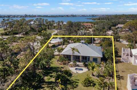 1320 Bayshore Drive, Englewood, FL 34223