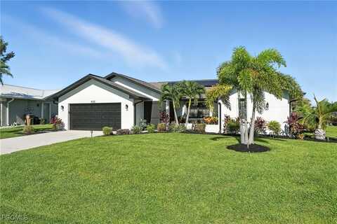 402 SE 8th Place, Cape Coral, FL 33990