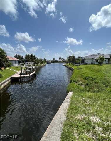 2509 SW 28th Terrace, Cape Coral, FL 33914