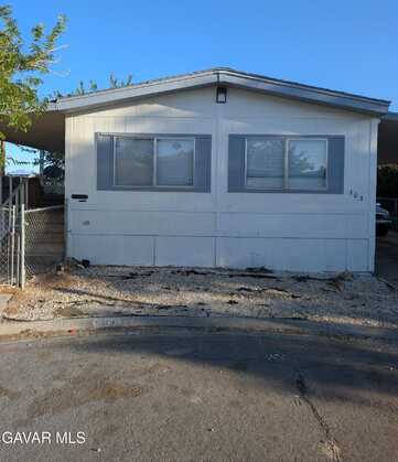 1301 E Avenue I, Lancaster, CA 93535