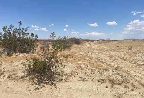 Fabian Avenue Vic Avenue, Palmdale, CA 93591