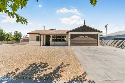 203 Ave P-4, Palmdale, CA 93550