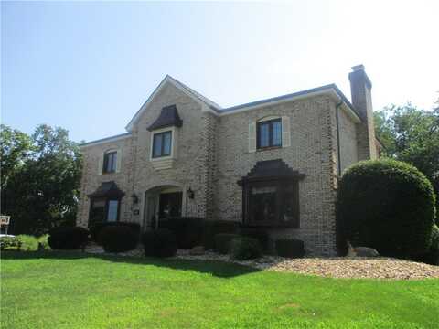 243 King Richard Dr, Peters Township, PA 15317