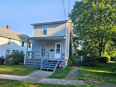 476 E Venango St, Mercer Boro, PA 16137