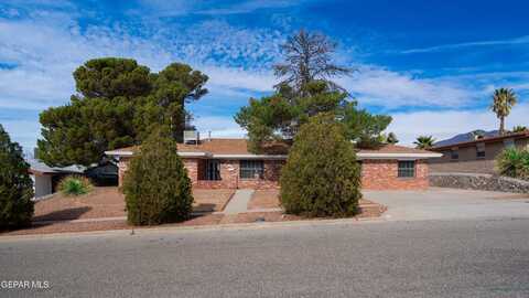 6601 Pino Real Drive, El Paso, TX 79912