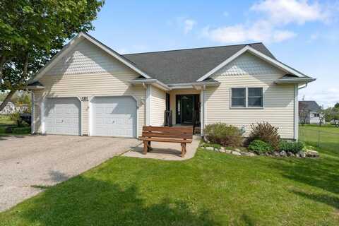 181 W Elliott Street, Saint Ignace, MI 49781