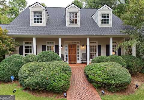 919 Deer Chase, Toccoa, GA 30577