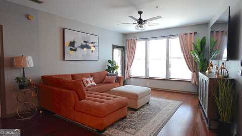 898 Oak, Atlanta, GA 30310
