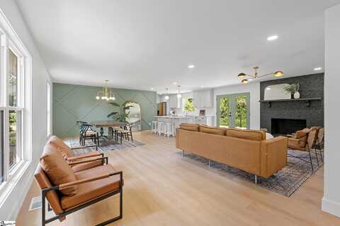 3420 E Croft Circle, Spartanburg, SC 29302