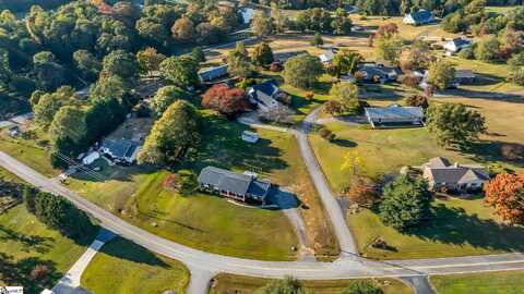 401 S Glassy Mountain Road, Easley, SC 29640
