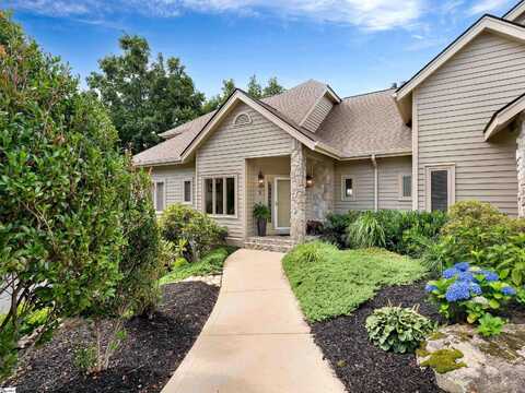 9 Vireo Drive, Landrum, SC 29356