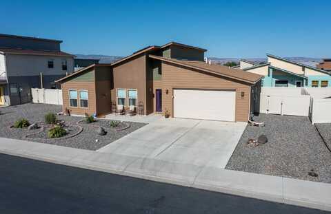 391 Blue River Drive, Grand Junction, CO 81504