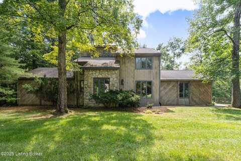 2802 Whirlaway Cir, Goshen, KY 40026