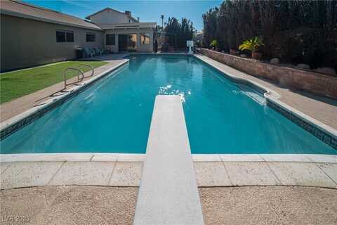 6420 Singingwood Lane, Las Vegas, NV 89107
