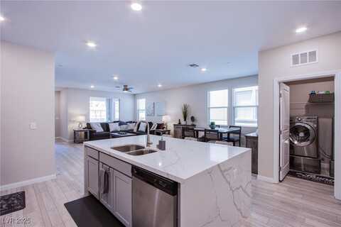 519 Sonoma Range Street, Las Vegas, NV 89138